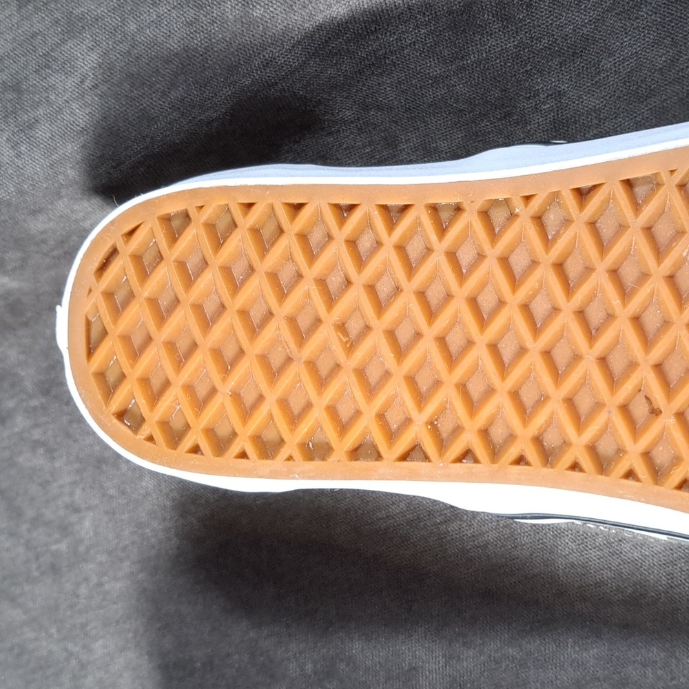 Vans Checkerboard Slip-On Sneakers in White and Gray - Picture 8 of 16